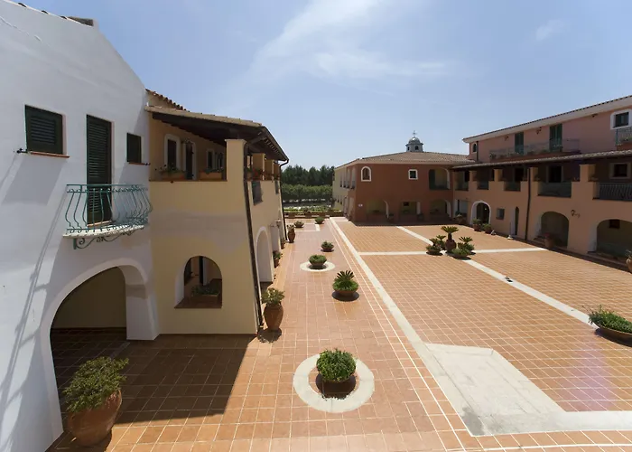 Nicolaus Club Torre MorescaAlbergo